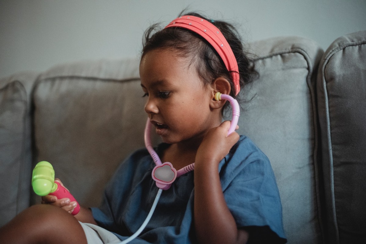 What should an Enuresis specialist take into consideration when