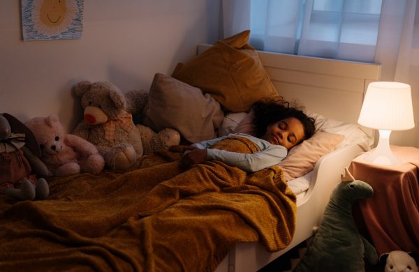 child wake up toilet - therapee blog - bedwetting treatment